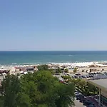 Mirage Seaview Mamaia