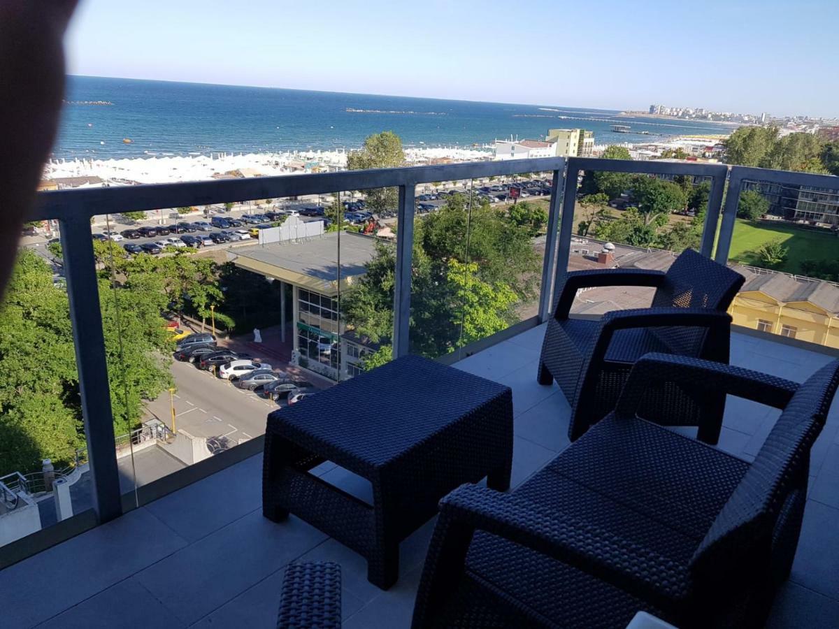 Mirage Seaview Mamaia
